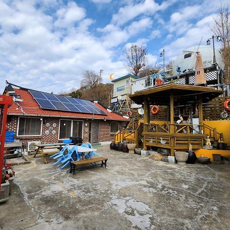 Uwha Minbak Villa Joszu Kültér fotó